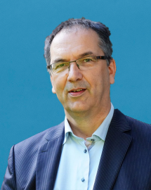 Portretfoto van Otto Pasker